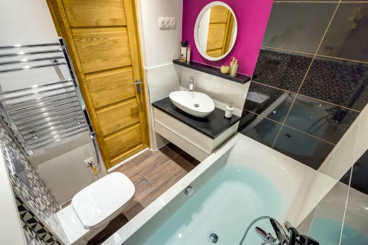 Cozy Downtown Studio Apartment Budapest Eksteriør billede
