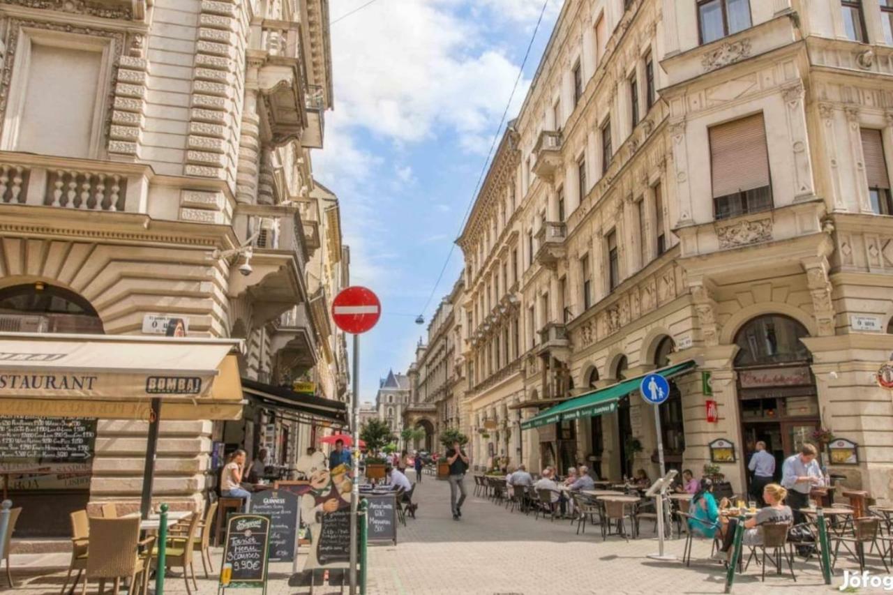 Cozy Downtown Studio Apartment Budapest Eksteriør billede